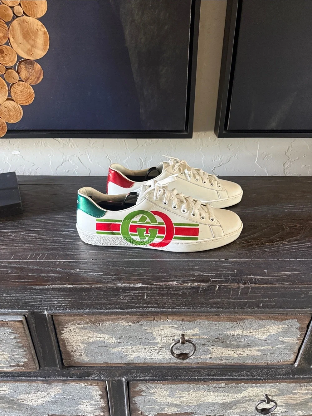 Gucci White Leather Sneakers with Red & Green Side Stripes